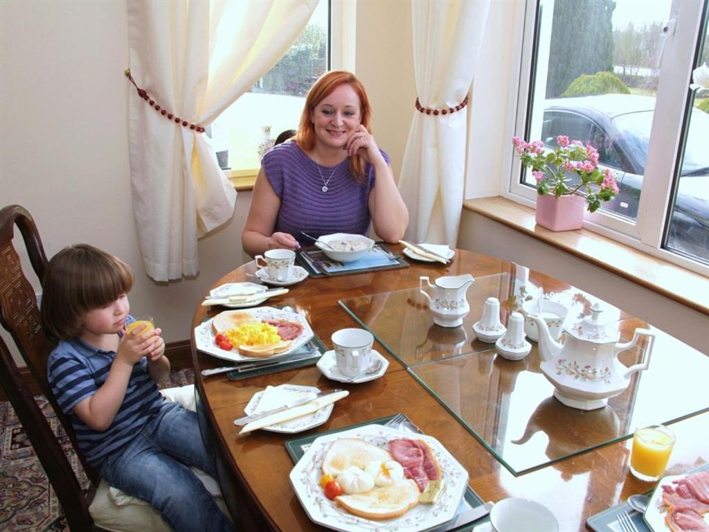 קילקני Launard House מראה חיצוני תמונה
